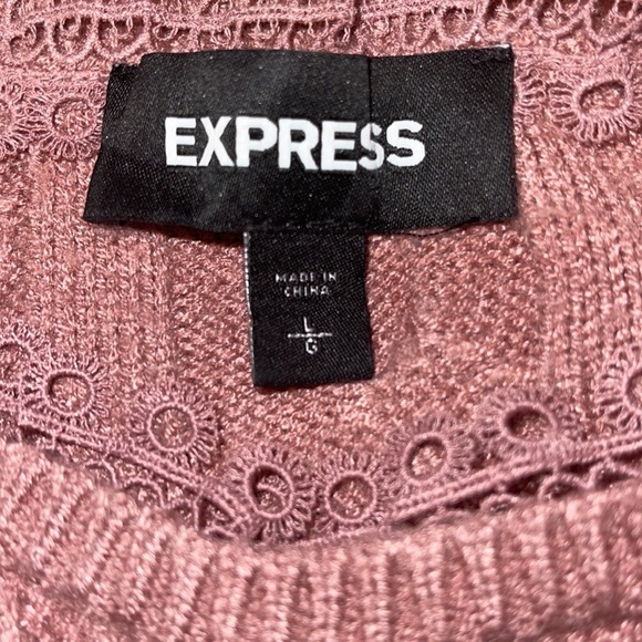 Express Pretty Pink Sweater w/ Detailed Neckline & Front Knit Pattern - Large - Picture 7 of 8
